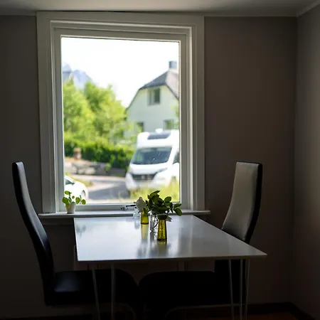 Проживание в семье Vertical - Bispen Ондалснес