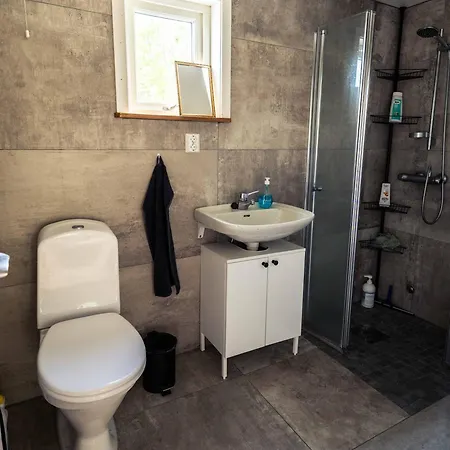 Vertical - Bispen Homestay *